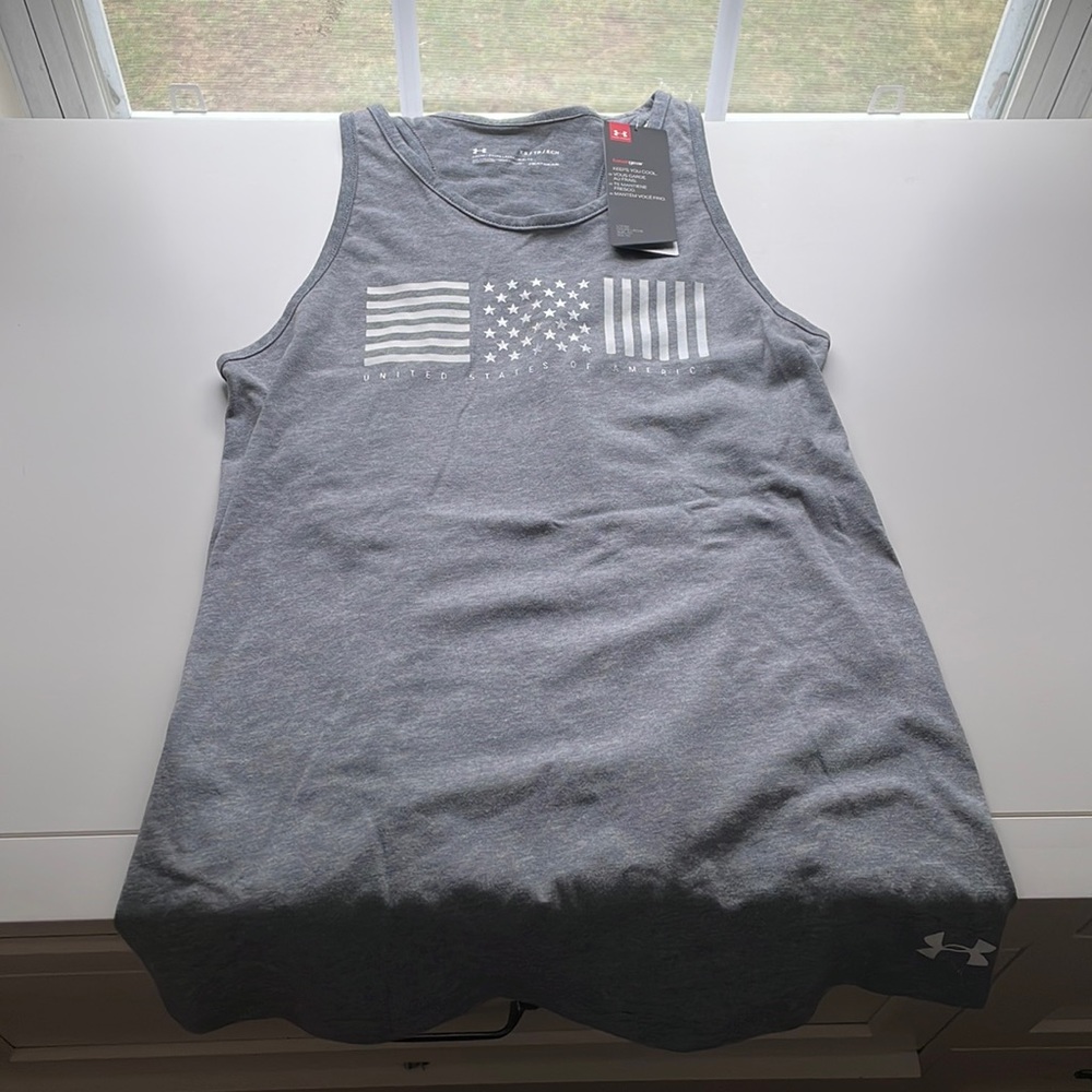 Grey under armour tank top. USA logo. Never worn.
